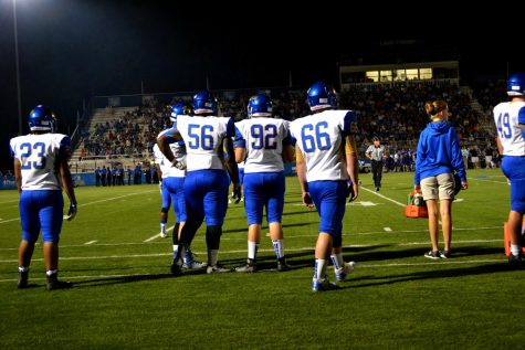 Football Varsity Warren vs Lake Forest