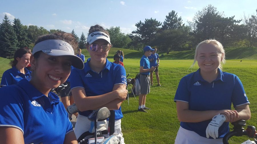 Warren Girls Golf Team Breaks Records Again and Again